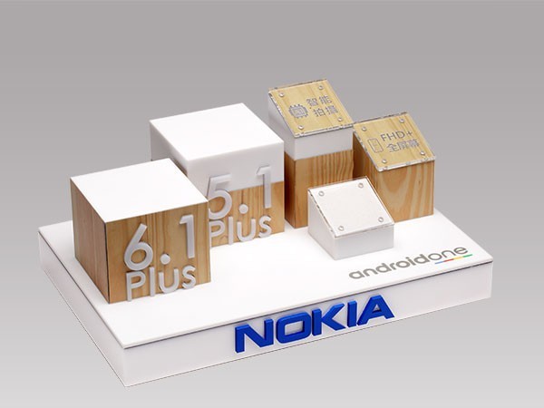 亞克力數(shù)碼相機展示架 BY-DZ07